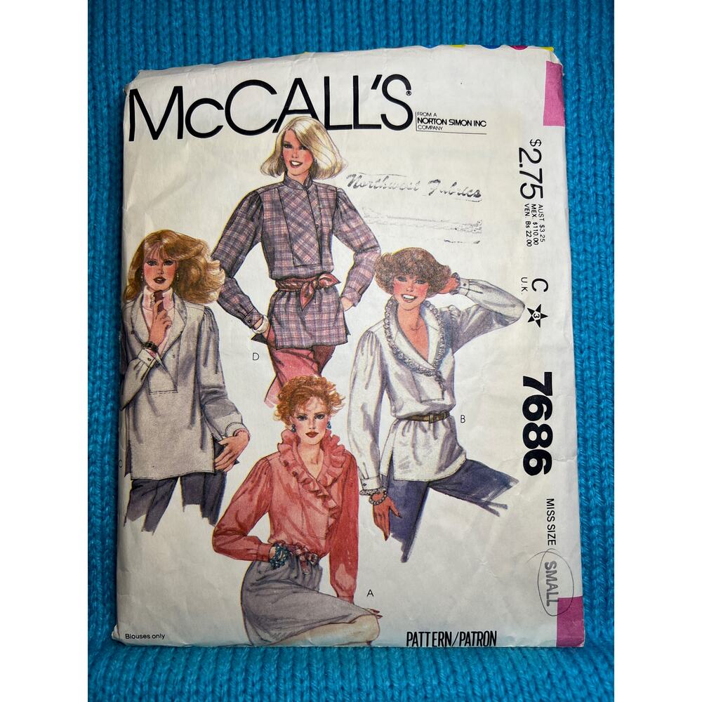 McCalls Sewing pattern 7686 blouse ruffle collar shawl collar size Small